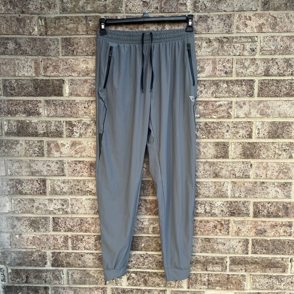 Baleaf Men's Lightweight Moisture-Wicking Jogger Running Pants in Gray